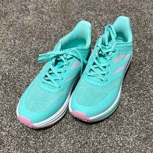 Avia Women's Teal and Pink Athletic Shoes